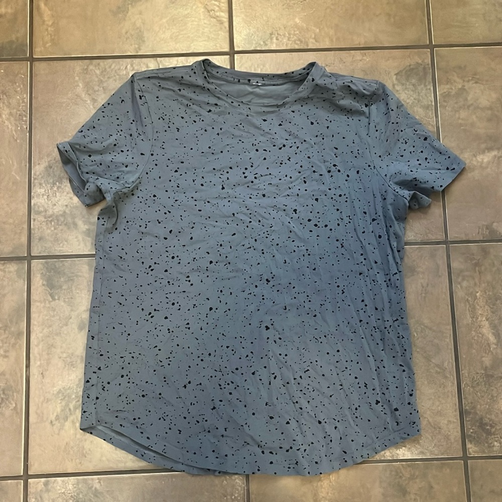 Lululemon oversized tee size 8